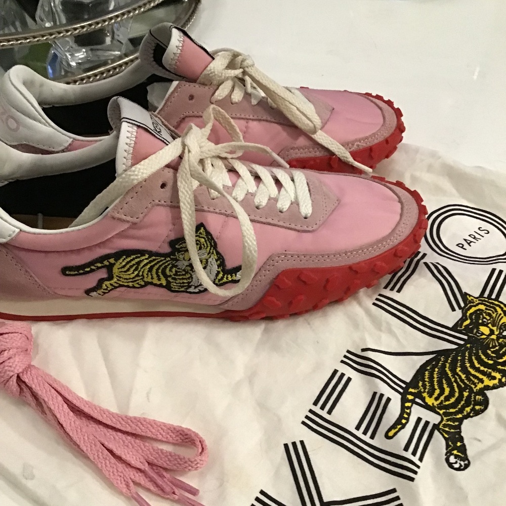 Pink and Red Women's Sneakers